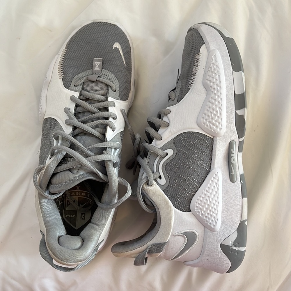 Paul George Basketball Shoes